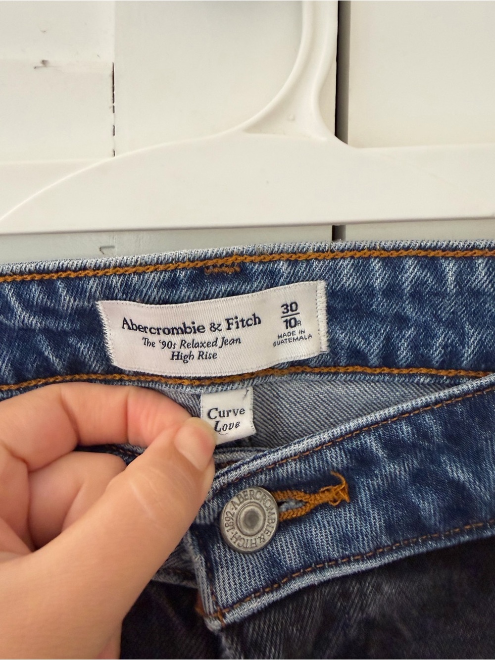 Abercombie & Fitch Two Tone Black Blue 90’s Relaxed High Rise Jeans Size 30/10 - Picture 6 of 7